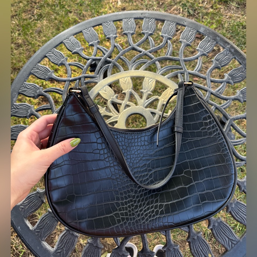 Mini black leather shoulder bag